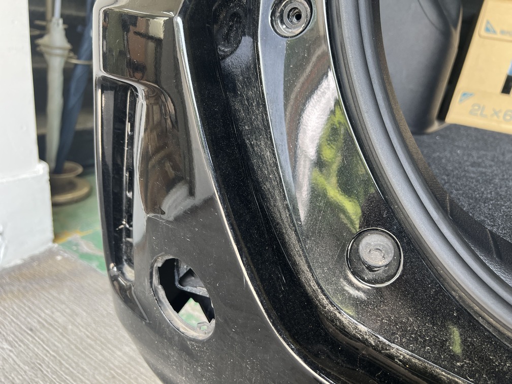 富山
板金塗装
車の修理
ヴォクシー
車の板金塗装
バンパー修理
車の傷
車ぶつけた