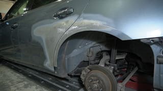 富山
板金塗装
車の傷
車の板金修理
カラクル
スカイライン
飛石
車の板金
車擦り傷