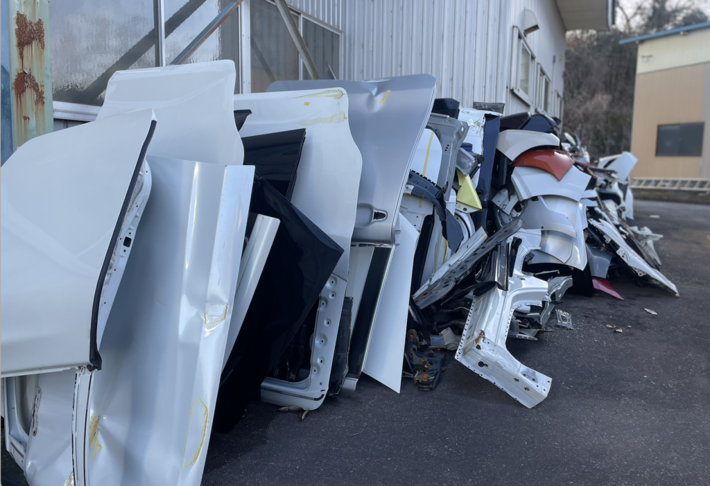 板金塗装 富山 バンパー リサイクル 環境 富山 資源