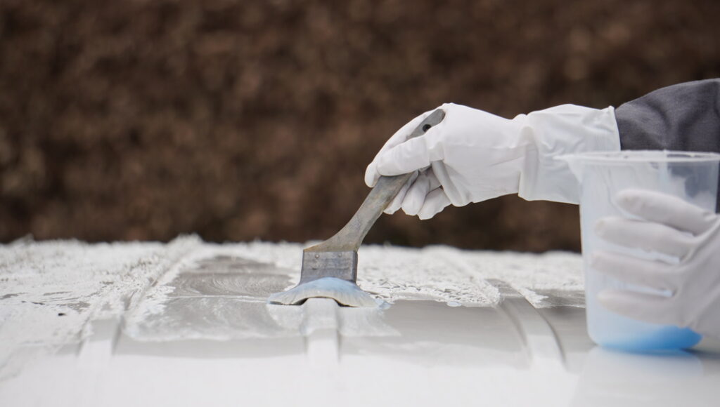 塗装剥がし
塗装剥がれ
車の塗装
車の傷
車の凹み
車の事故修理
富山
カラクル
ハイエース
トヨタ
塗装
板金
車の傷