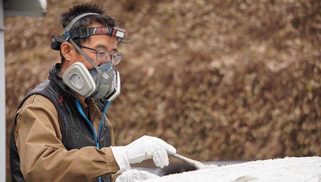 塗装剥がし
塗装剥がれ
車の塗装
車の傷
車の凹み
車の事故修理
富山
カラクル
ハイエース
トヨタ
塗装
板金
車の傷